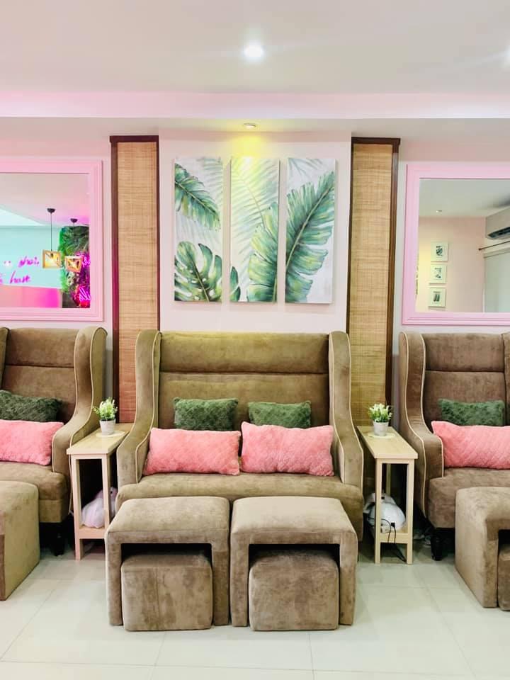 Paint and Brew Nail Salon and Cafe — photo 8
