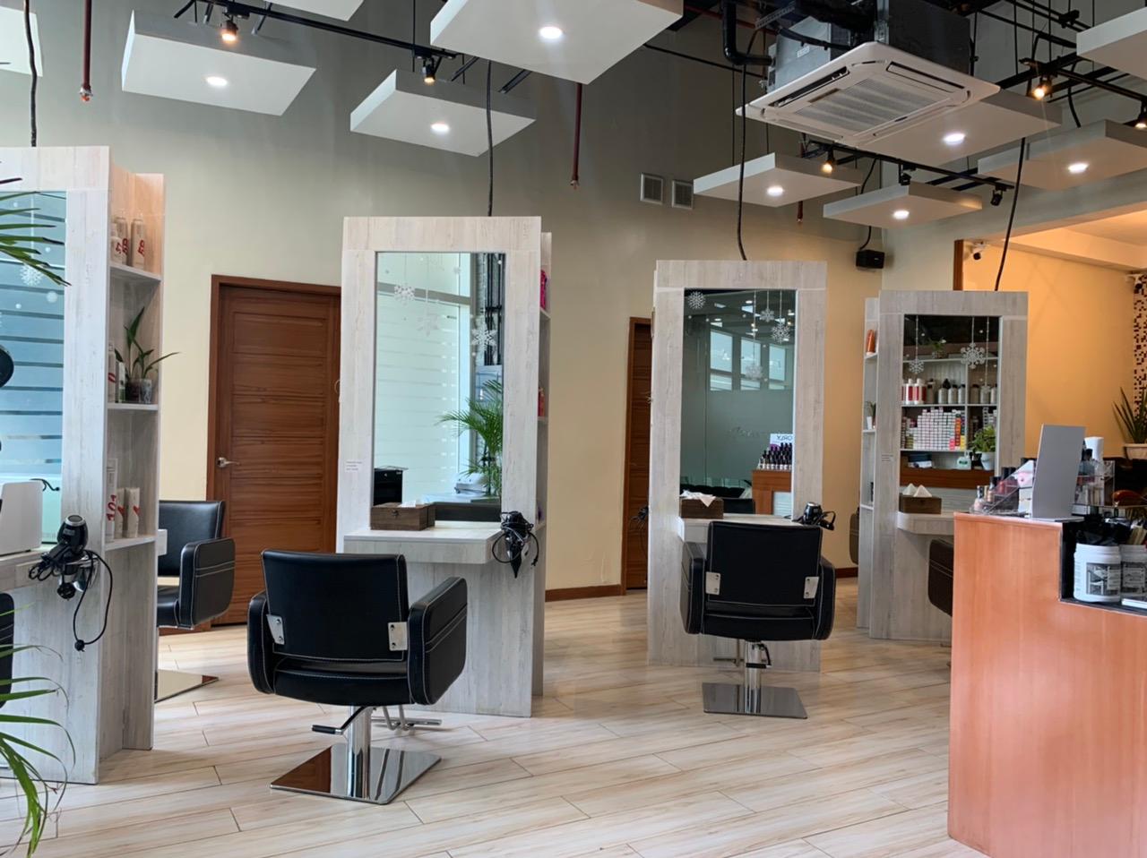 Artistique Salon and Spa photo 1