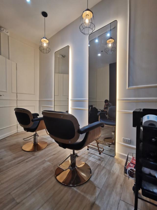 Neola Nails & Spa photo 2