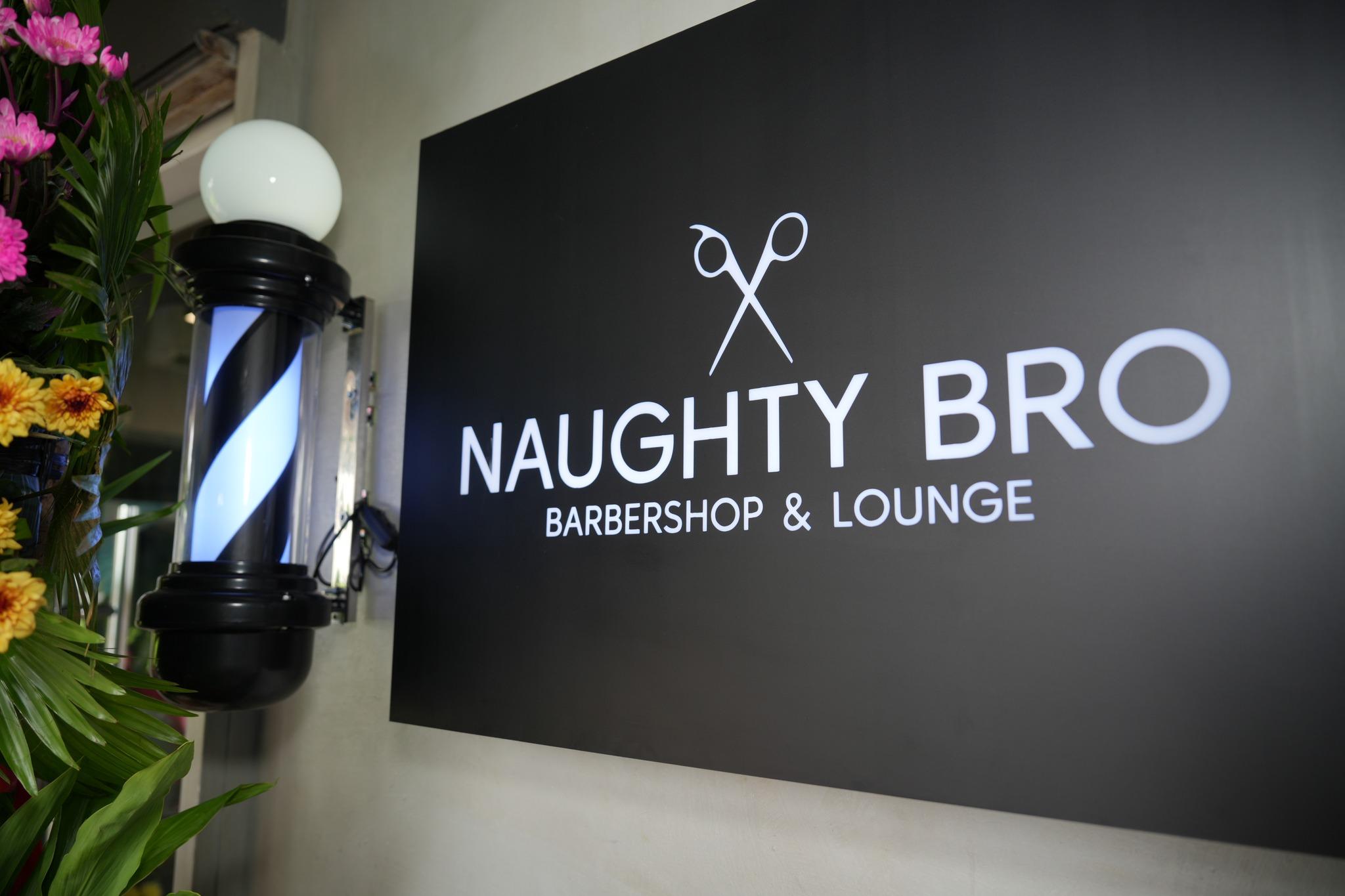 Salon photo 1