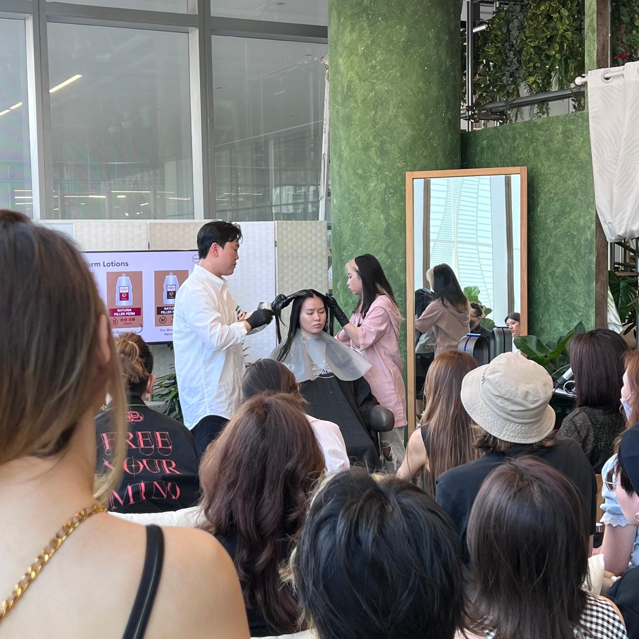 Salon photo 4