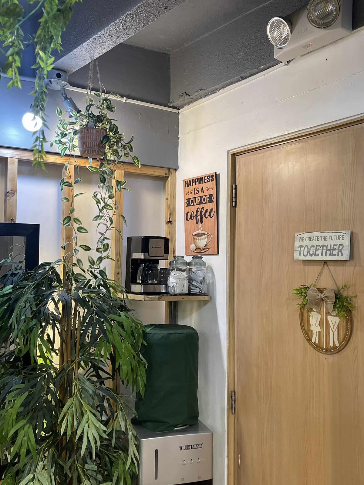 Uncommon Salon photo 6